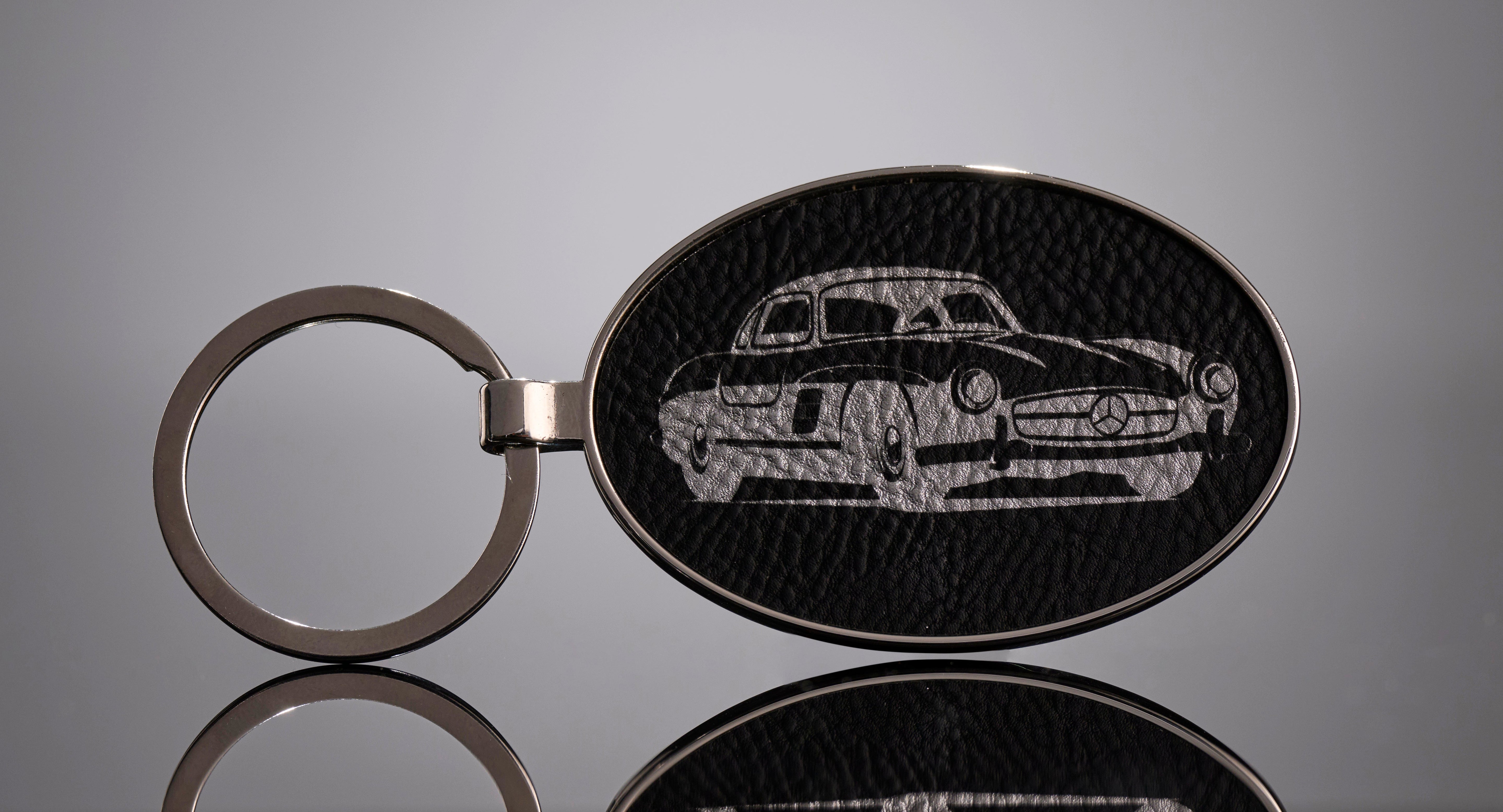 Oval Leatherette Key Tag
