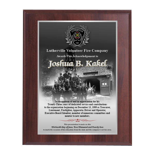 Executive Cherry Finish Plaque with Plate